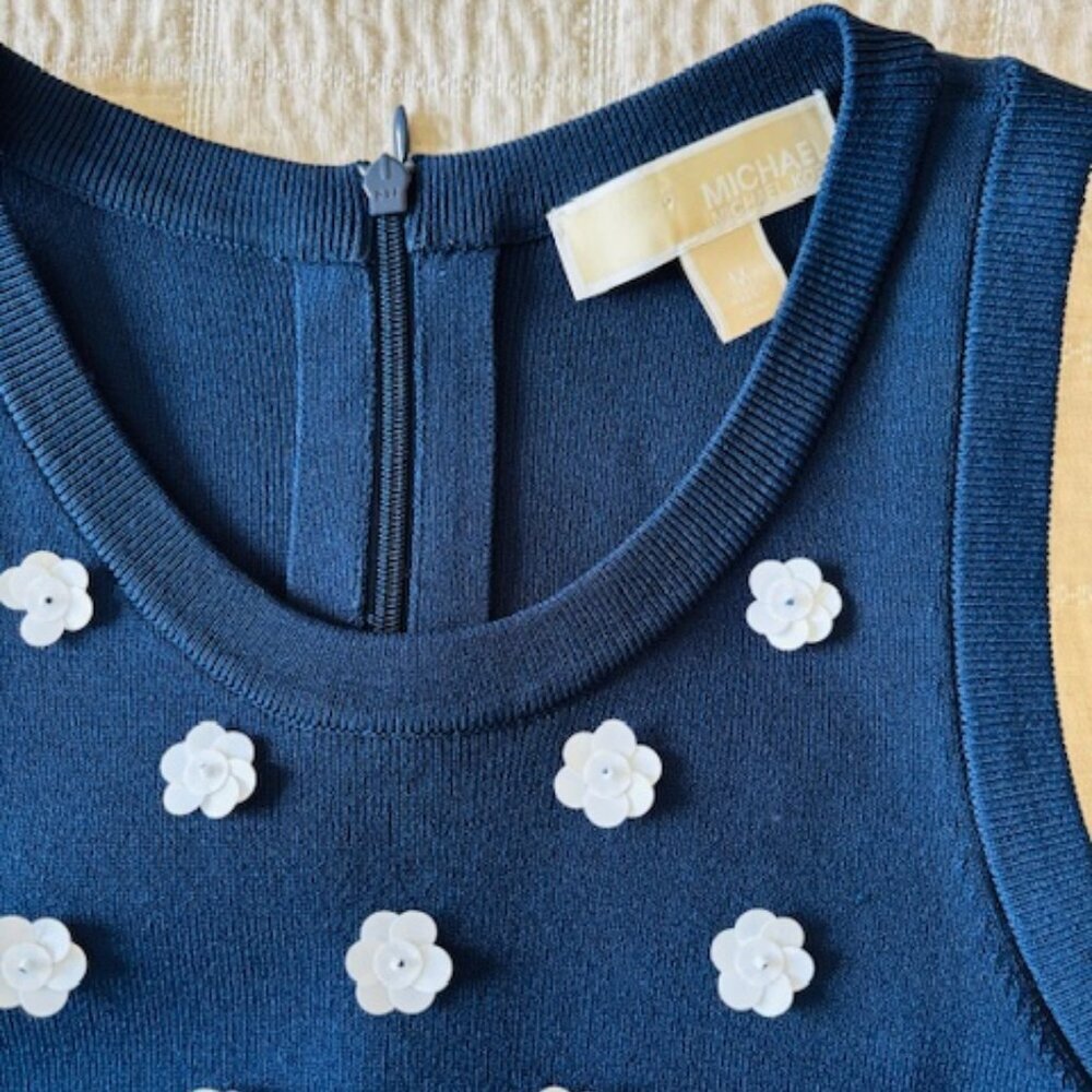 Michael Kors Navy 3D White Sequins Floral Embellished Knit Dress Medium - Picture 5 of 6
